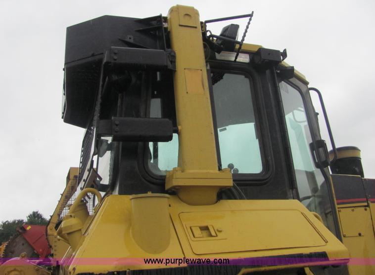 image for item 4840 1998 Caterpillar D6M LGP dozer