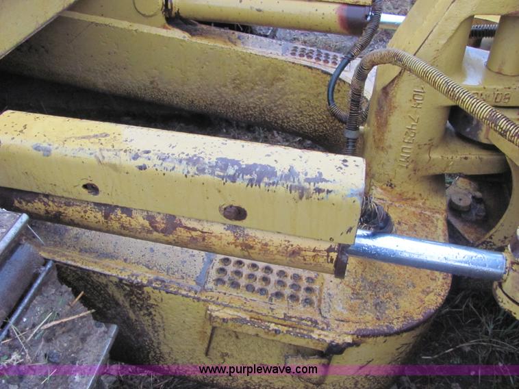 image for item 4840 1998 Caterpillar D6M LGP dozer