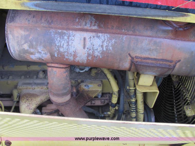 image for item 4840 1998 Caterpillar D6M LGP dozer