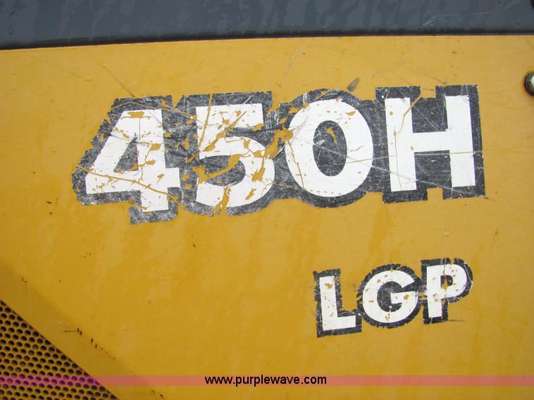 image for item 4842 2002 John Deere 450H LGP dozer