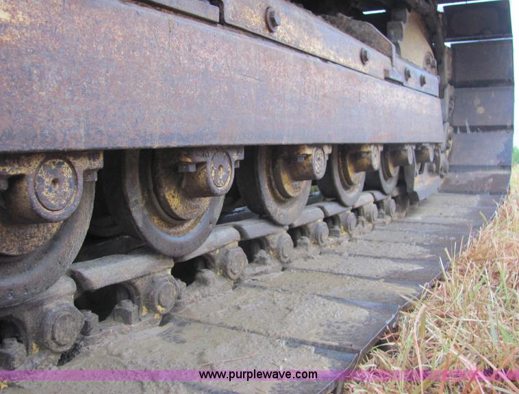 image for item 4842 2002 John Deere 450H LGP dozer