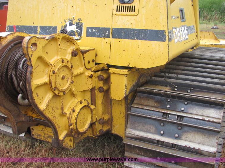image for item 4842 2002 John Deere 450H LGP dozer