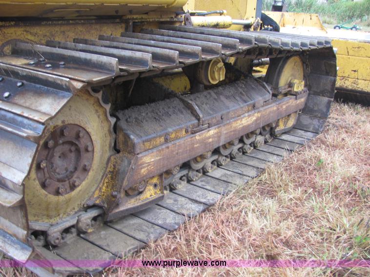 image for item 4842 2002 John Deere 450H LGP dozer
