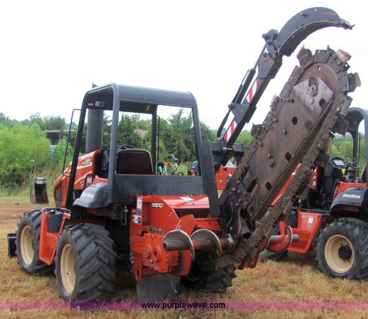image for item 4844 2008 Ditch Witch RT95 trencher