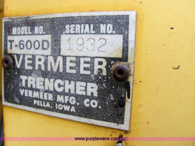 image for item 4845 1981 Vermeer T600D track trencher