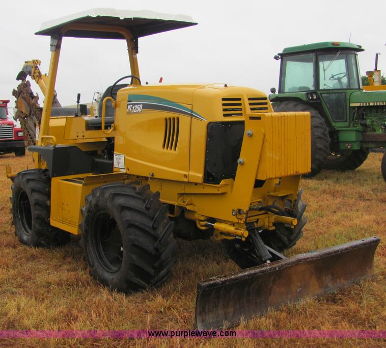 image for item 4846 2007 Vermeer RT1250 trencher