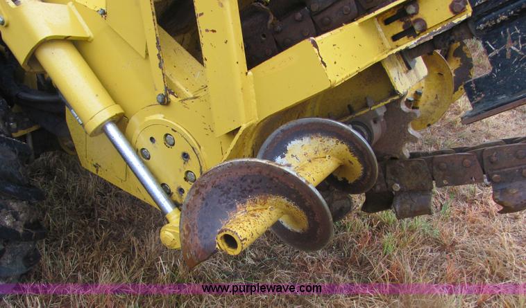 image for item 4846 2007 Vermeer RT1250 trencher