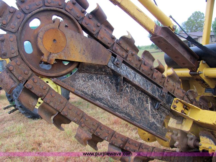 image for item 4846 2007 Vermeer RT1250 trencher