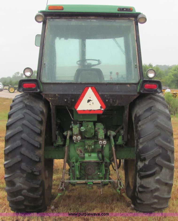 image for item 4847 1979 John Deere 4040 tractor
