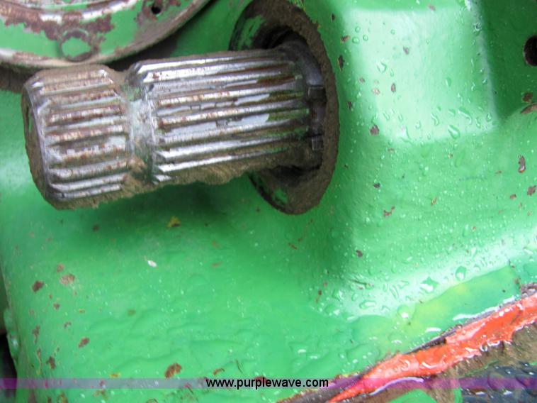 image for item 4847 1979 John Deere 4040 tractor