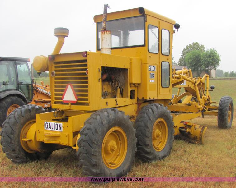 image for item 4848 1970 Galion 104C motor grader