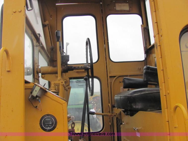 image for item 4848 1970 Galion 104C motor grader