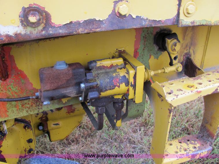 image for item 4848 1970 Galion 104C motor grader