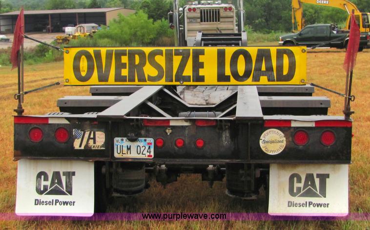 image for item 4855 1996 Fontaine TA50NGB 50 ton drop deck trailer