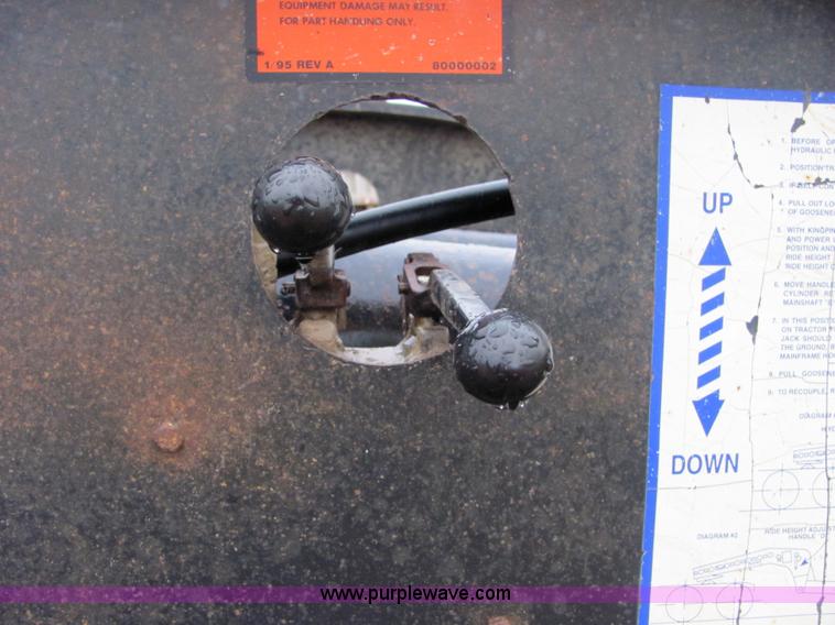 image for item 4855 1996 Fontaine TA50NGB 50 ton drop deck trailer