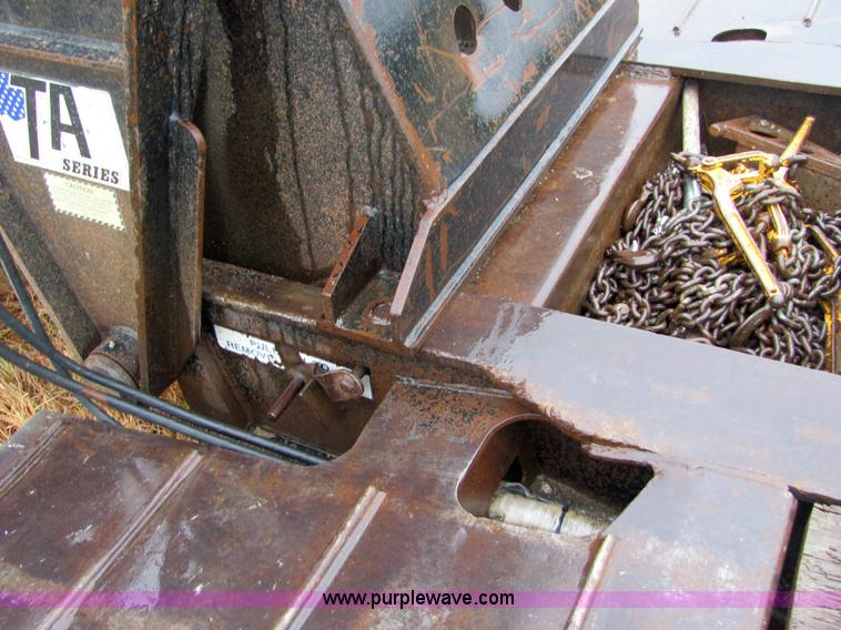 image for item 4855 1996 Fontaine TA50NGB 50 ton drop deck trailer