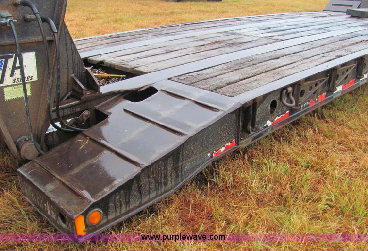 image for item 4855 1996 Fontaine TA50NGB 50 ton drop deck trailer