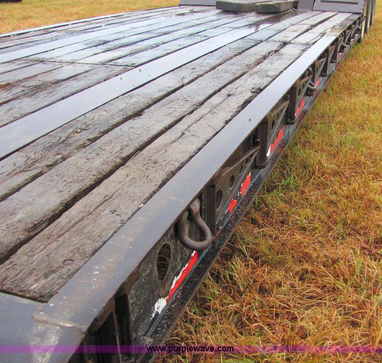 image for item 4855 1996 Fontaine TA50NGB 50 ton drop deck trailer