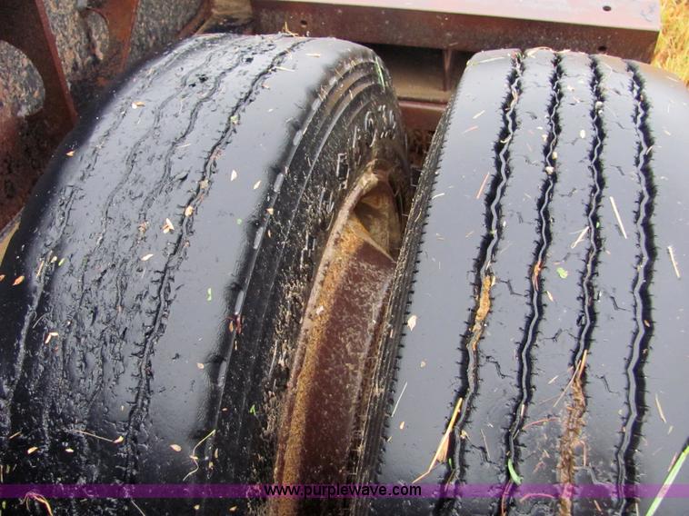 image for item 4855 1996 Fontaine TA50NGB 50 ton drop deck trailer