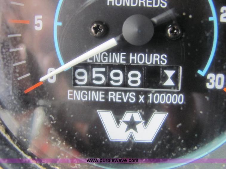 image for item 4856 1989 Western Star 4964F vacuum truck