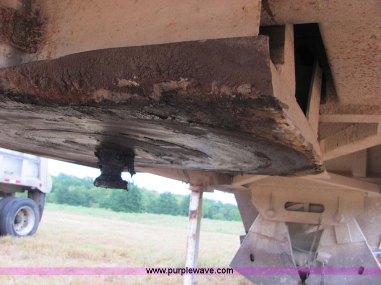 image for item 4857 1989 Fruehauf belly dump trailer
