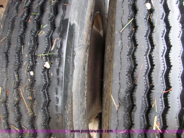 image for item 4857 1989 Fruehauf belly dump trailer