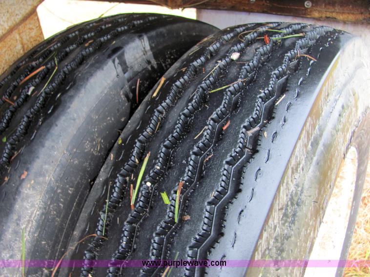 image for item 4857 1989 Fruehauf belly dump trailer