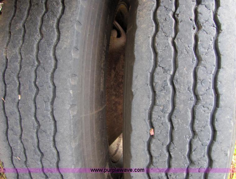 image for item 4859 2003 CPS 42' belly dump trailer