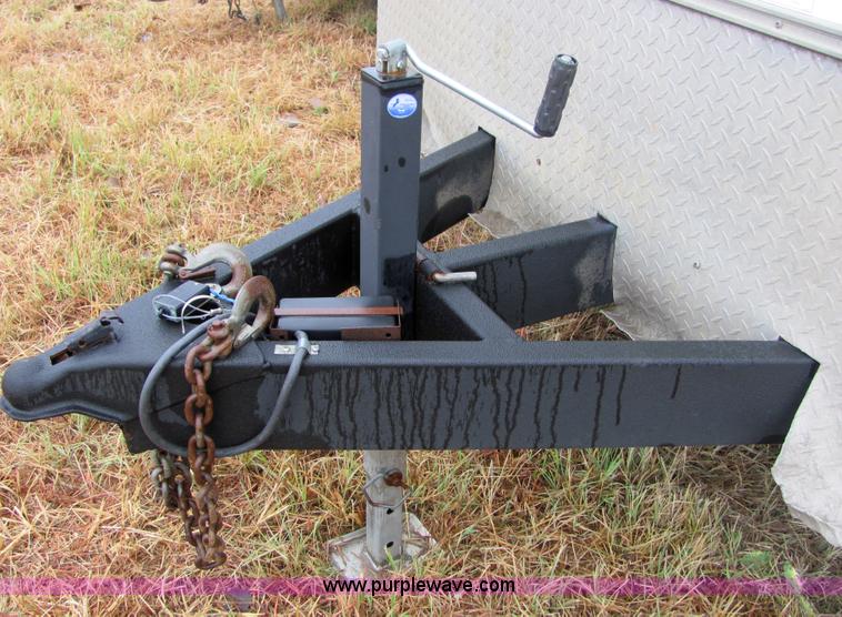 image for item 4860 2006 H and H 24' enclosed trailer