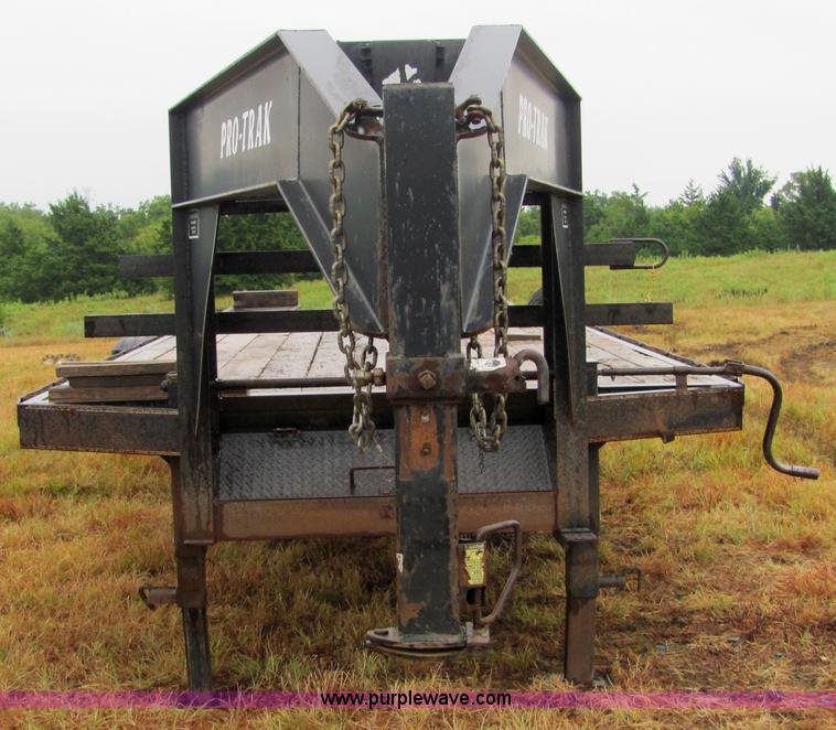 image for item 4863 2001 Pro Trak 24' dual tandem axle gooseneck trailer