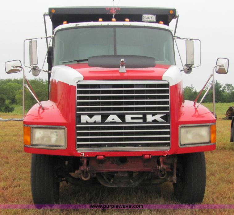 image for item 4865 1998 Mack CH613 Maxi Cruise dump truck
