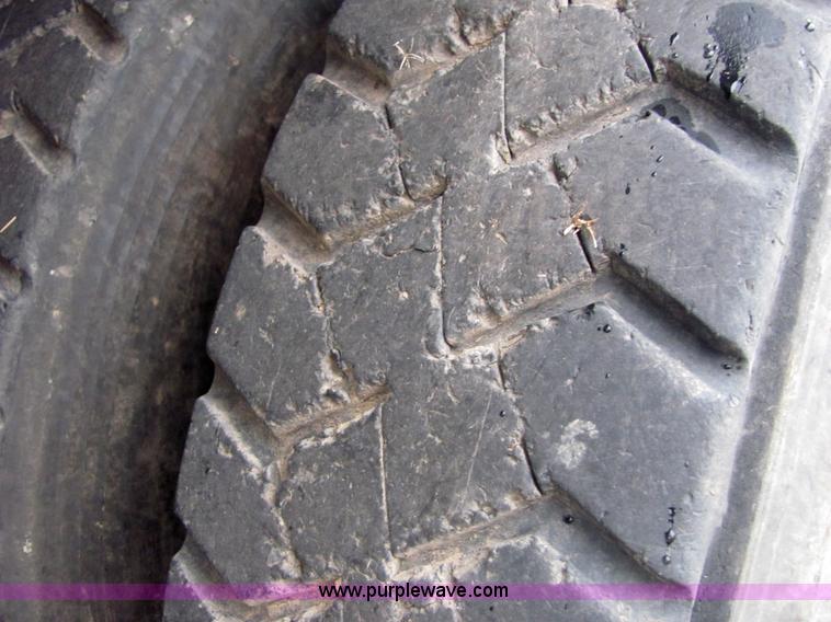 image for item 4865 1998 Mack CH613 Maxi Cruise dump truck