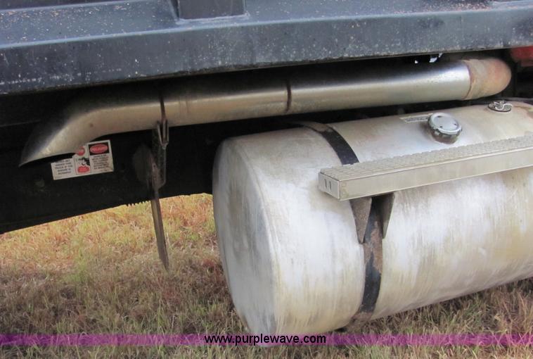 image for item 4865 1998 Mack CH613 Maxi Cruise dump truck