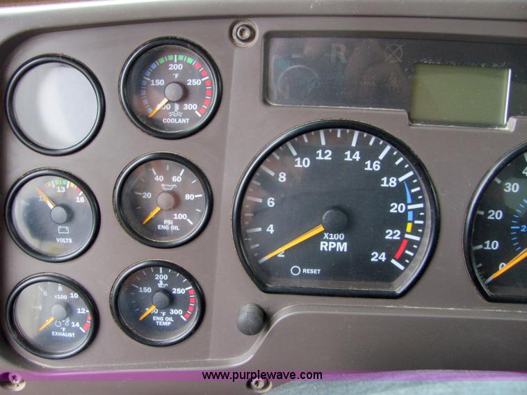 image for item 4866 2004 Mack CV713 granite dump truck