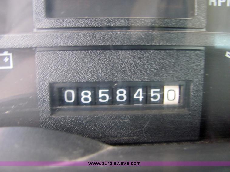 image for item 4869 1997 GMC C8500 boom lift truck