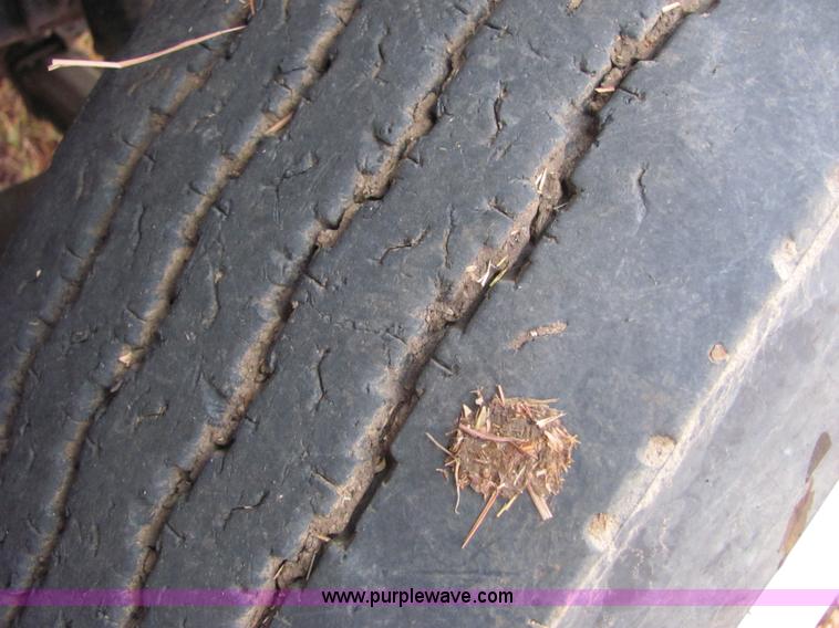 image for item 4869 1997 GMC C8500 boom lift truck