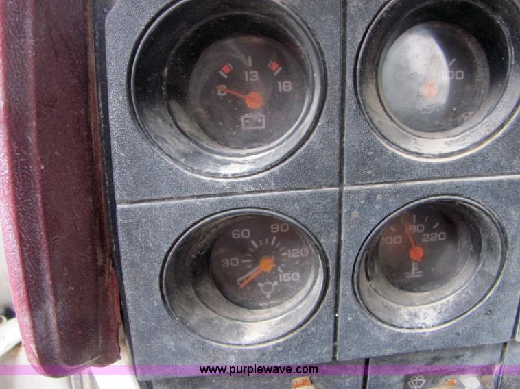 image for item 4870 1986 Chevrolet Kodiak C70 boom truck