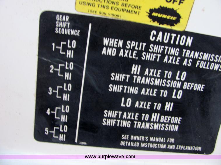 image for item 4870 1986 Chevrolet Kodiak C70 boom truck