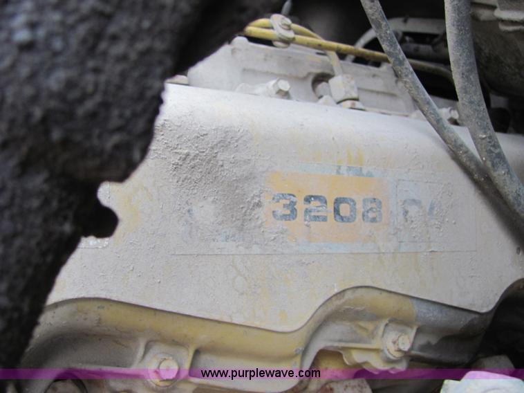 image for item 4870 1986 Chevrolet Kodiak C70 boom truck