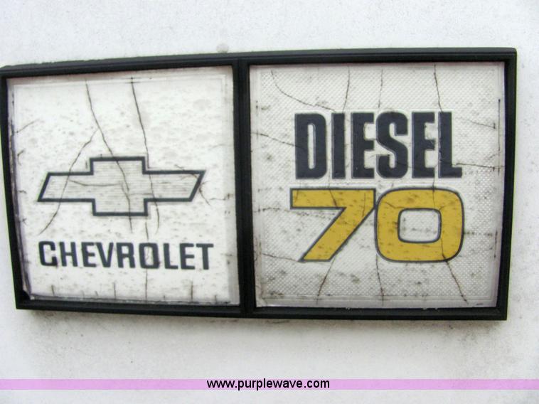 image for item 4870 1986 Chevrolet Kodiak C70 boom truck