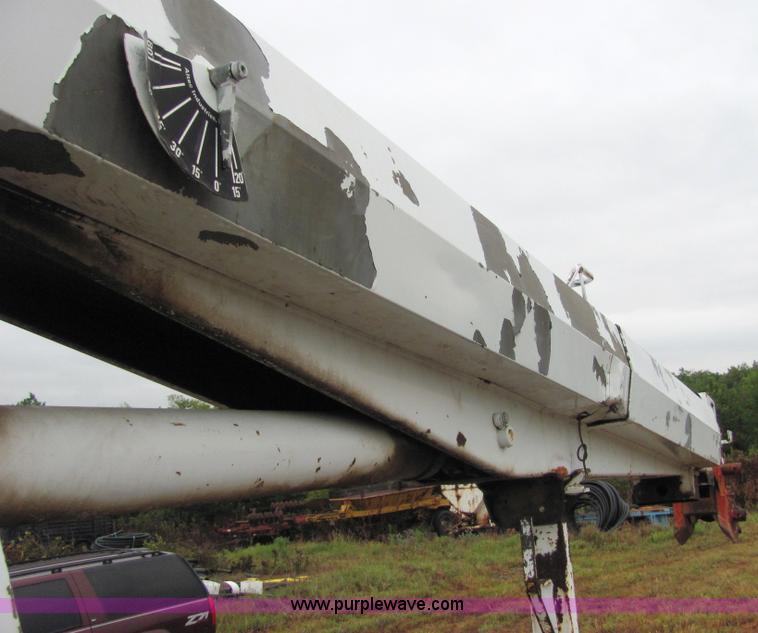 image for item 4870 1986 Chevrolet Kodiak C70 boom truck