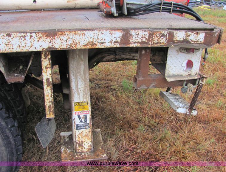 image for item 4870 1986 Chevrolet Kodiak C70 boom truck