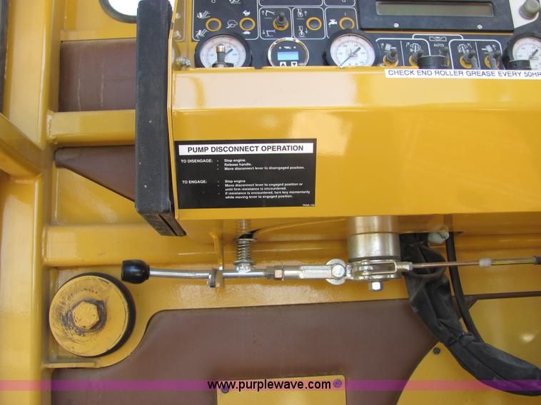 image for item 4882 2007 Vermeer T655 Commander 2 trencher