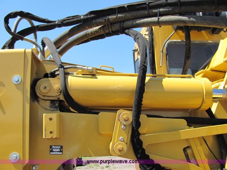 image for item 4882 2007 Vermeer T655 Commander 2 trencher