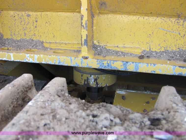 image for item 4882 2007 Vermeer T655 Commander 2 trencher