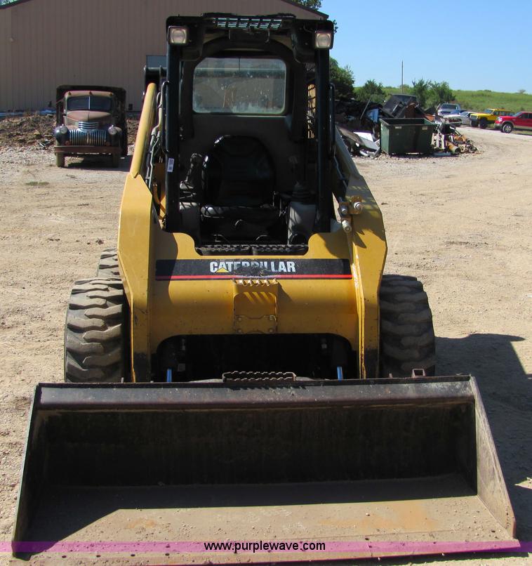 image for item 4899 2006 Caterpillar 262B skid steer