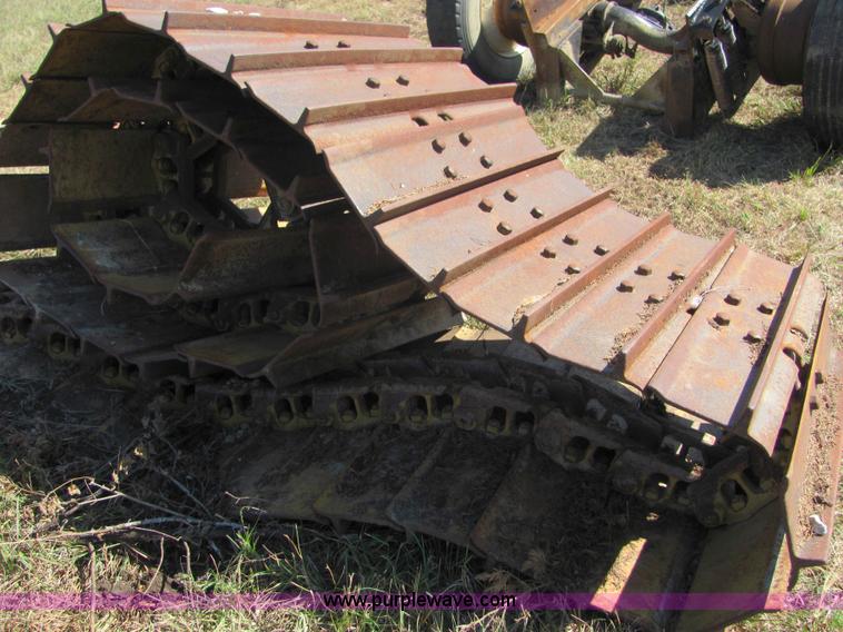 image for item 6102 D6M tracks