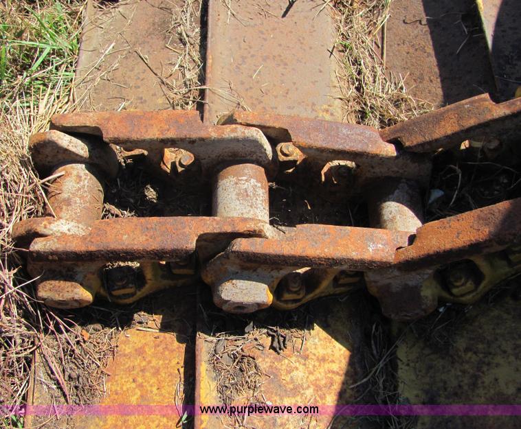 image for item 6102 D6M tracks