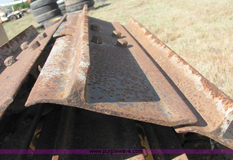 image for item 6102 D6M tracks