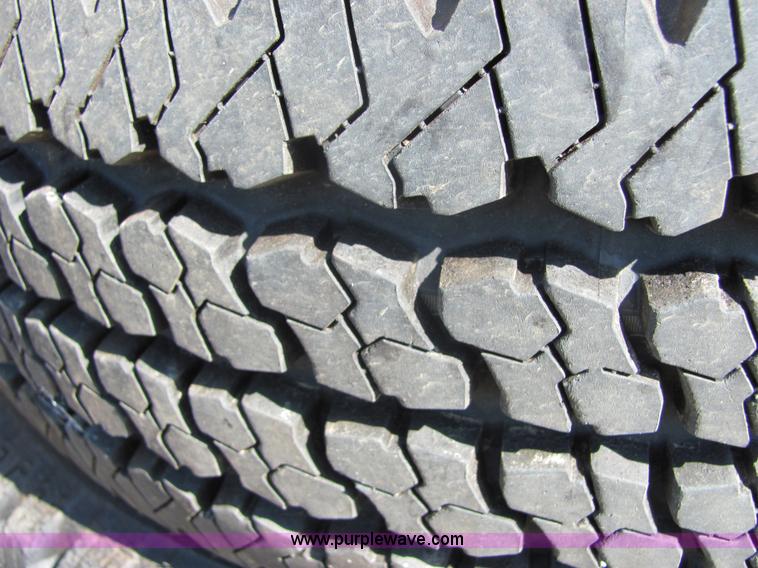 image for item 6105 (4) 245/75R16 tires